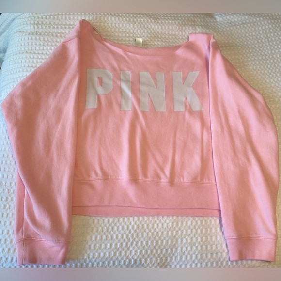 PINK Victoria's Secret Sweaters - NWOT PINK off the shoulder sweatshirt sz xl